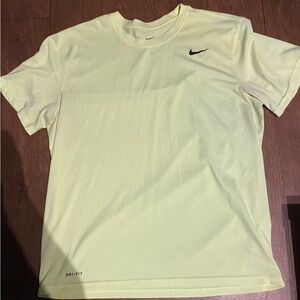 Men’s Nike dri fit tshirt